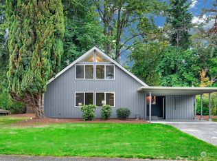 6409 NE 154th St, Kenmore, WA 98028