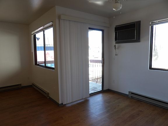 4th image of 4501 Boardwalk Dr #16026533