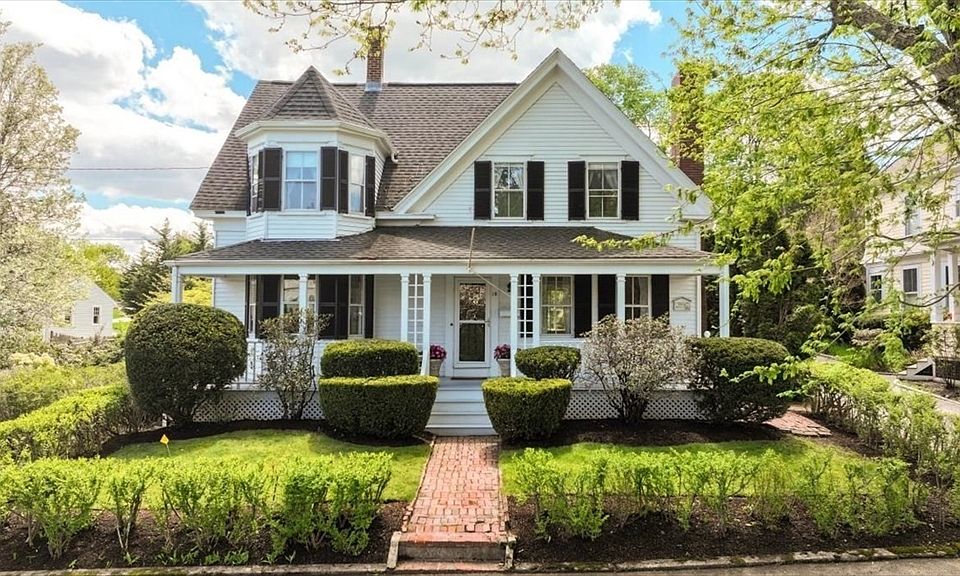 1st image of 18 Cottage St
