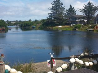 298 N Razor Clam Dr SW, Ocean Shores, WA 98569
