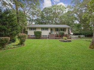 64 Overhill Rd, Wading River, NY 11792