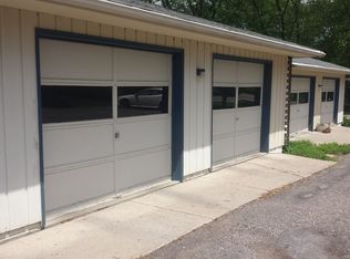 409 Lincoln St N APT C, Northfield, MN 55057