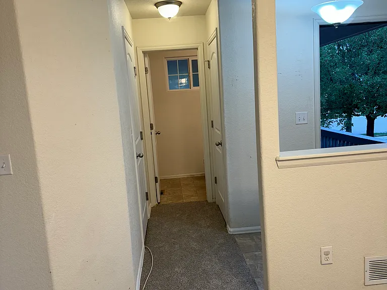 2315 Sunbury Ln — Photo 6