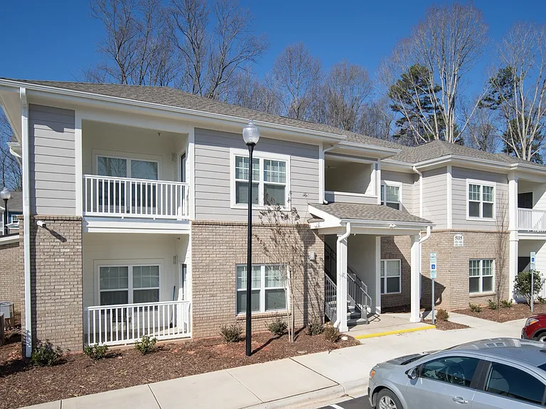 Parkside at Hickory Grove — Photo 7