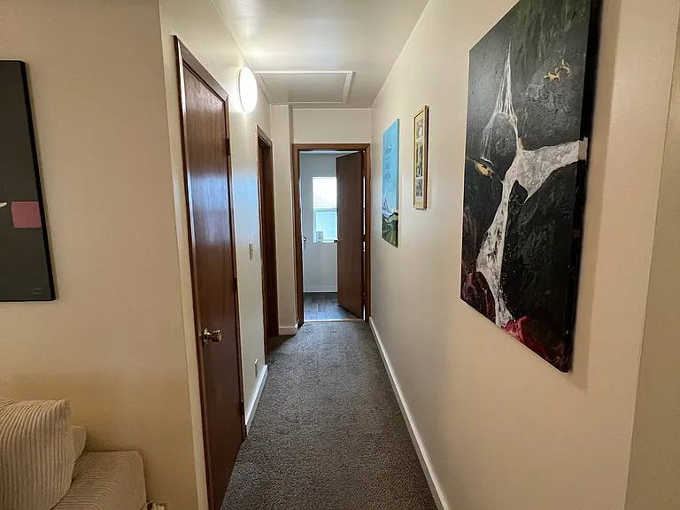 4306 Thackeray Pl NE #MAIN FLOOR — Photo 9