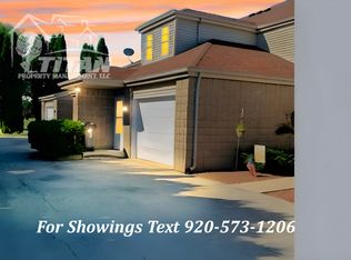2310 Mirro Dr APT 7, Manitowoc, WI 54220