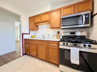7219 Hampton Ave #2S, Saint Louis, MO 63109