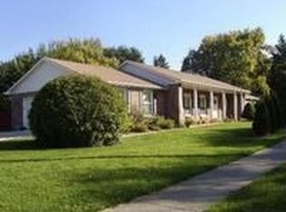 973 N Delany Rd, Gurnee, IL 60031