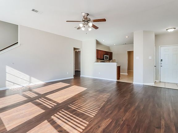 5th image of 17914 Seco Creek Ln