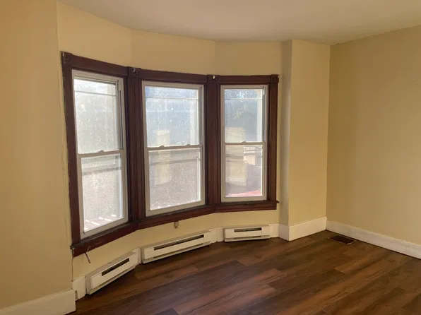 578 Market St #B, Millersburg, PA 17061