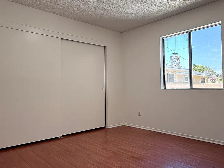 21513 Juan Ave #6 — Photo 9