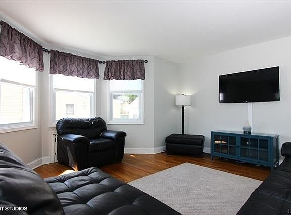 4th image of 5 Wayne Ave