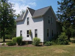 6578 Versailles Rd, Lake View, NY 14085