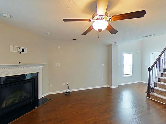 4th image of 177 Bayleaf Dr
