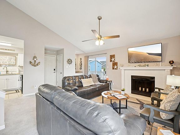4th image of 3506 Cove View Boulevard #512