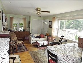 2nd image of 168 Brownsville Rd
