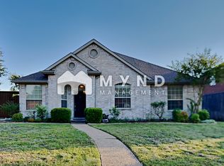 2700 Gull Lake Dr, Plano, TX 75025