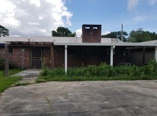 1818 Rosa Pearl Ln, Bogalusa, LA 70427