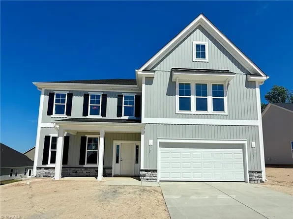413 Yarrow Dr, Lexington, NC 27295