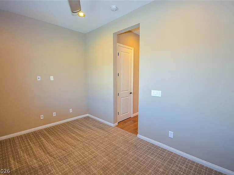 8162 Desert Madera St — Photo 28