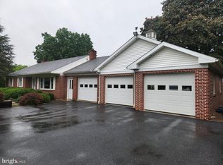 101 Eastbrook Rd, Ronks, PA 17572