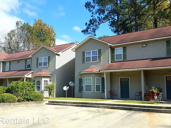 2nd image of 410 S College St APT 6