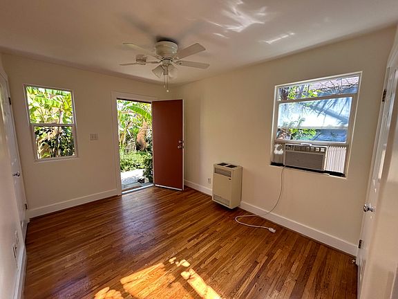 3rd image of 1341 N Harvard Blvd #1341
