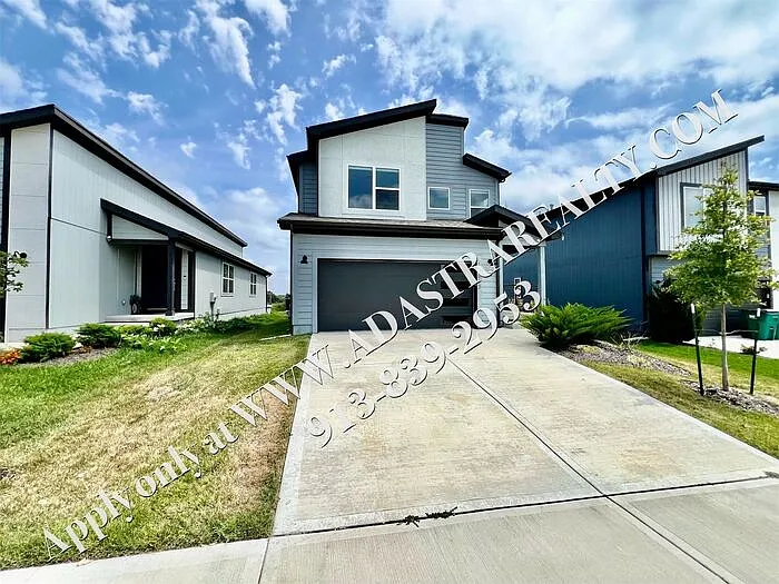 Building Photo - 18013 Hauser St