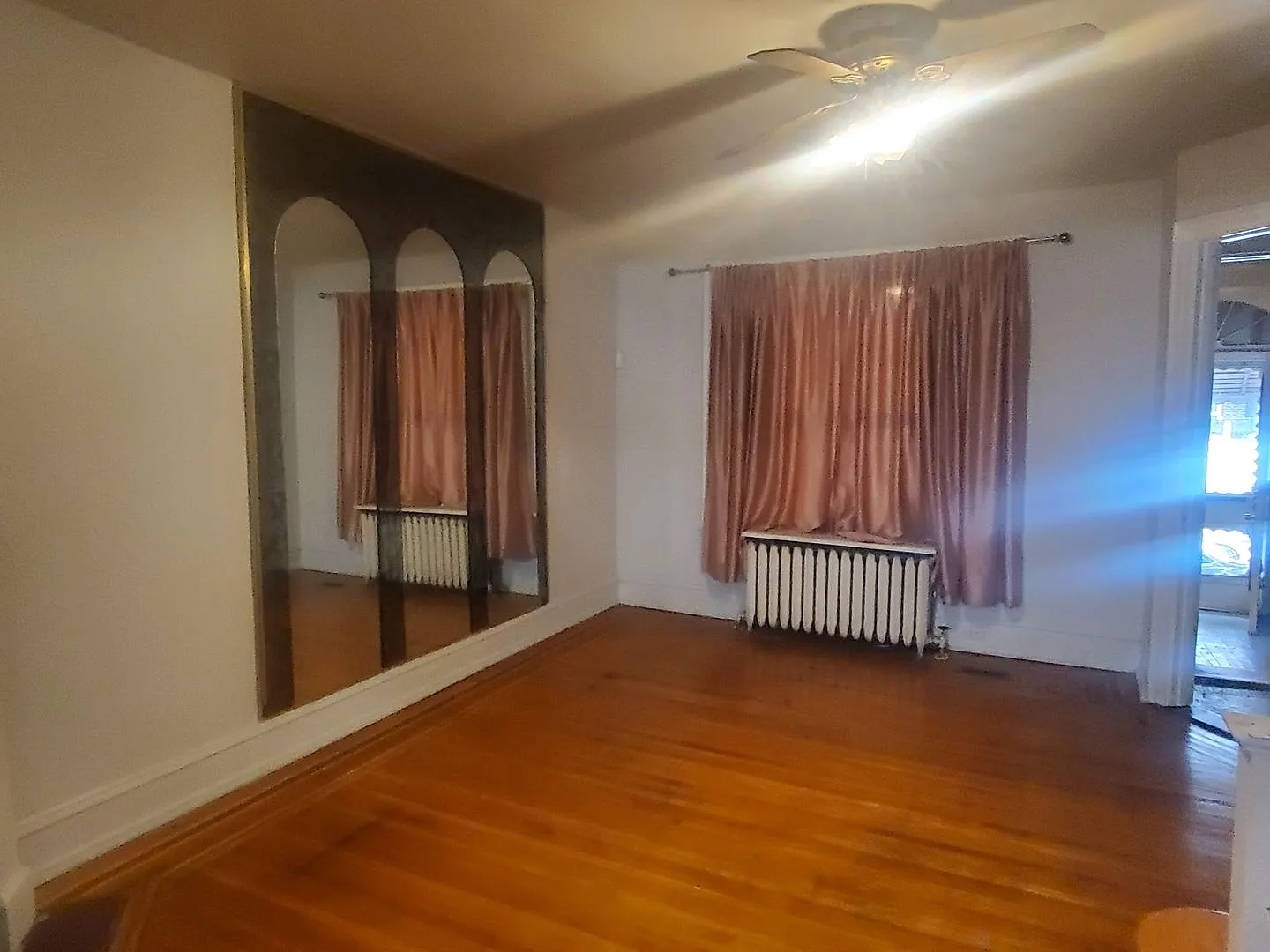 3 Bedroom House in Kingsessing — Photo 4