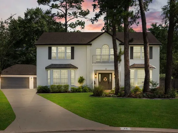 22 Shinyrock Place, The Woodlands, TX 77381