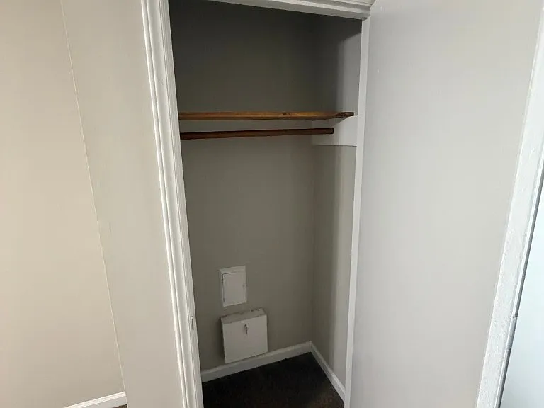 1202 Hamilton Dr — Photo 7