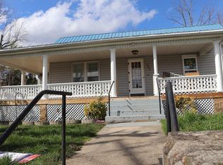 902 Straley Ave, Princeton, WV 24740