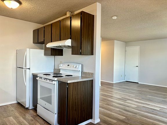 3rd image of 11255 Greenwood Ave N #101