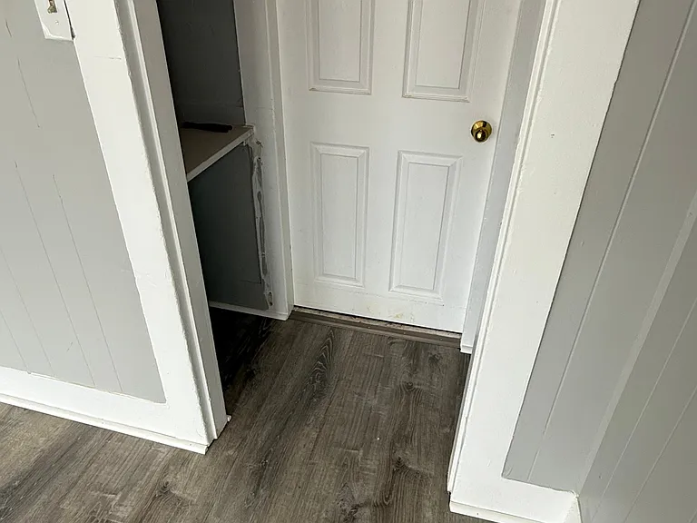 106 Vine St #2 — Photo 17