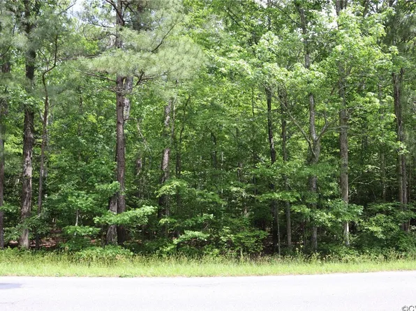 2200 Church St #84A, Mathews, VA 23109