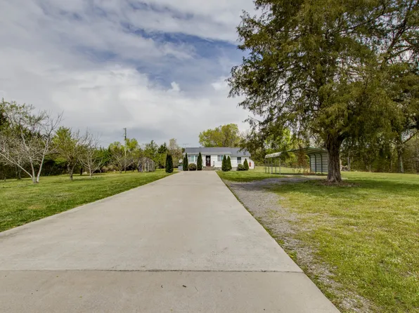 2203 Holly Grove Rd, Lascassas, TN 37085