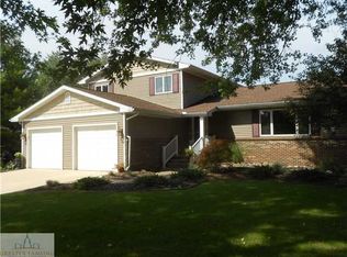 10362 Lafayette Ln, Dimondale, MI 48821