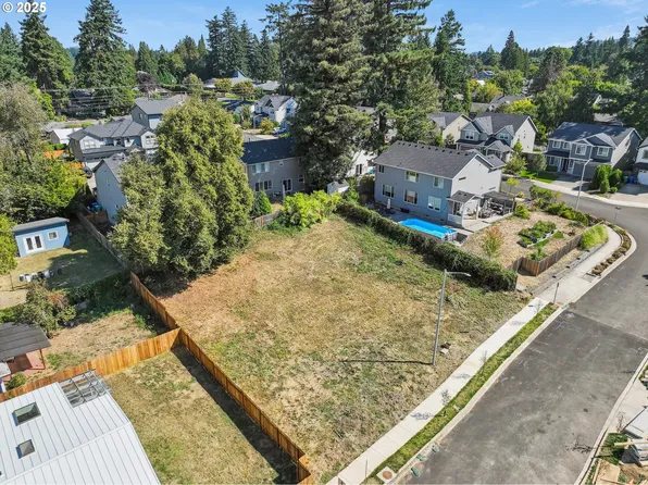 0 SE Harrison St #7, Portland, OR 97222