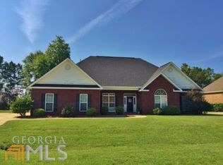 370 Thoroughbred Ln, Macon, GA 31216
