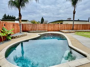 1136 Galaxy Dr, Yuba City, CA