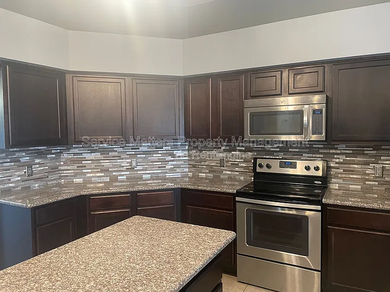 7063 Harvest Way — Photo 7
