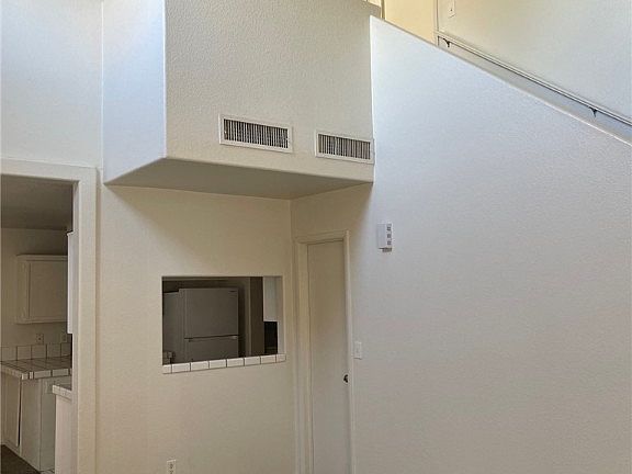 4th image of 6849 Coral Rock Dr
