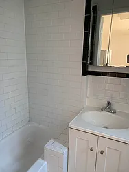 Rented by M.Grossman R.E. Management