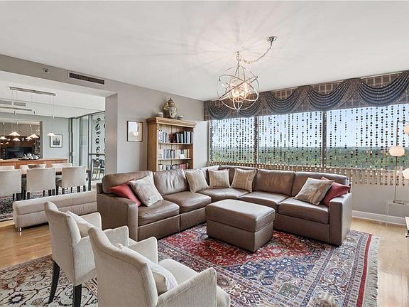 4th image of 700 Park Regency Pl NE APT 1501