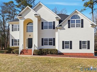 13306 Naylors Blue Ct, Chester, VA 23836