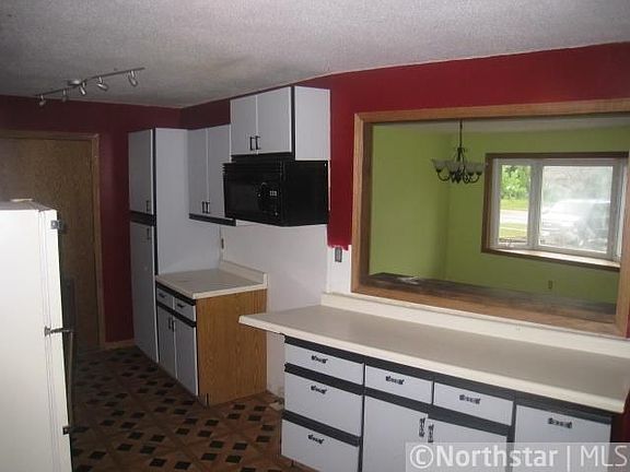 2nd image of 16415 Flagstaff Ave