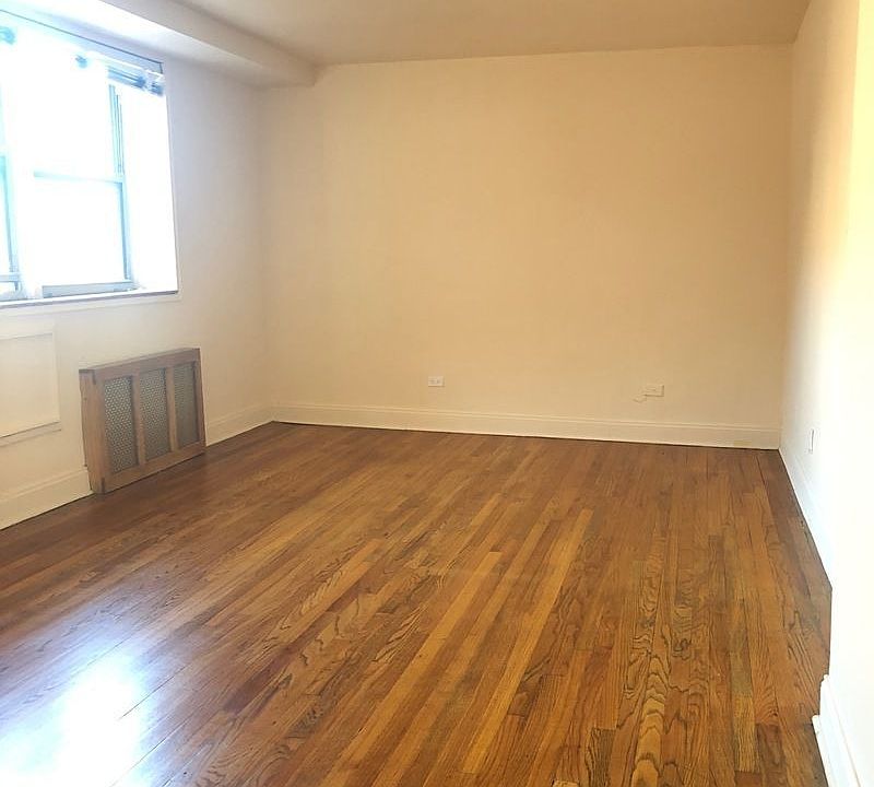 1st image of 8645 Saint James Ave APT 5A