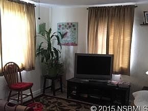 3rd image of 2525 Arlington Ave