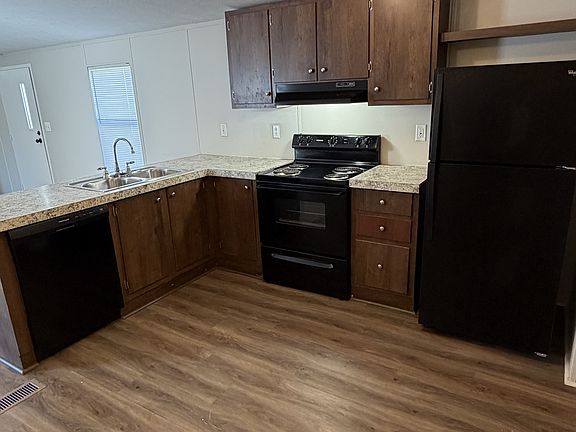 2nd image of 144 Shiree Dr