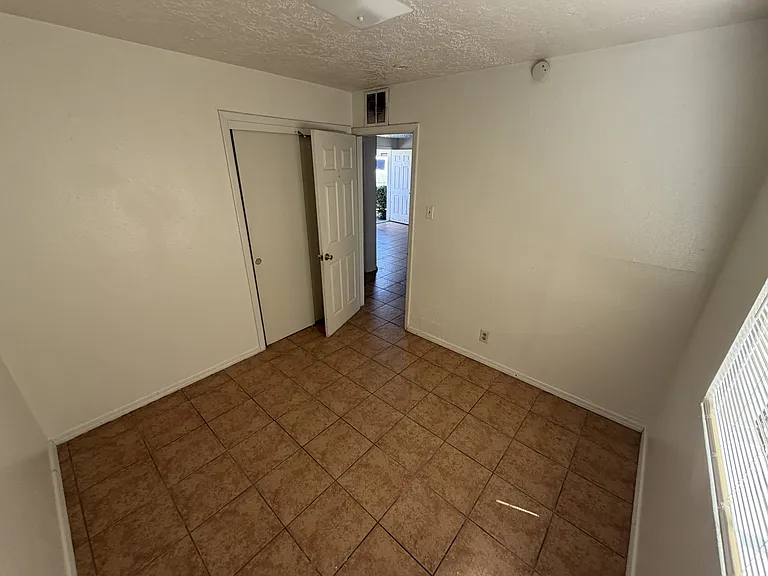 3413 Gibson Blvd SE #A — Photo 5